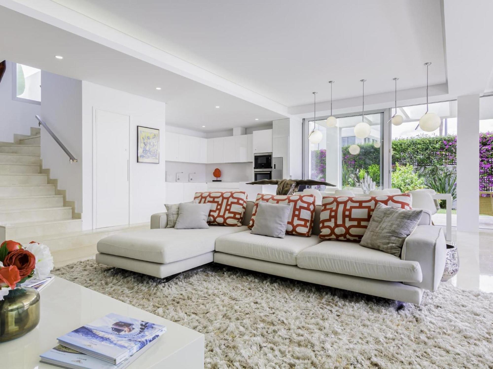 Villa Fantastica Moderna En Rio Real